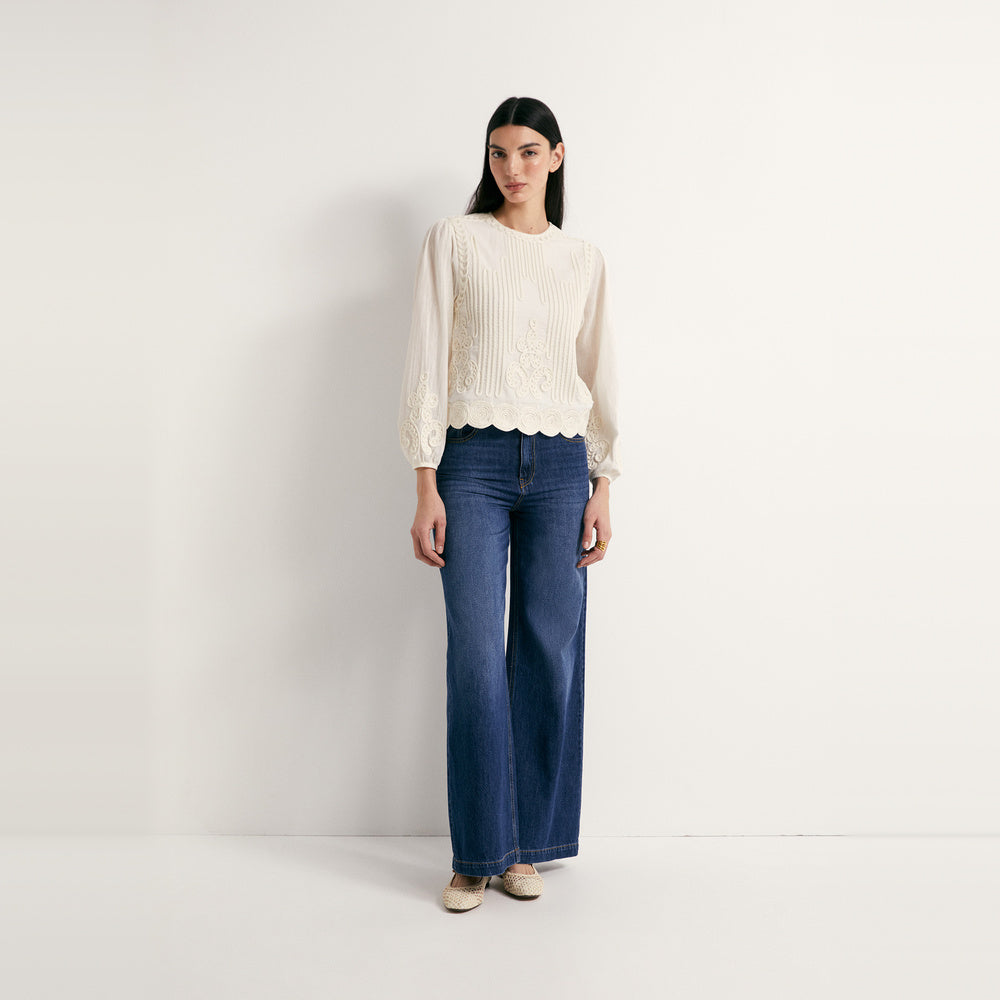Sfera | Camiseta Romántica para Dama