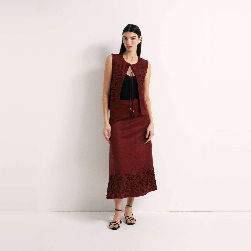 Sfera | Chaleco Antelina Bordado para Dama