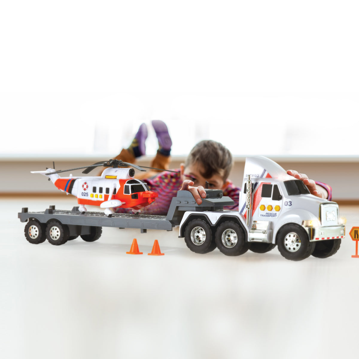 Mighty Fleet | Titans Flatbed Truck