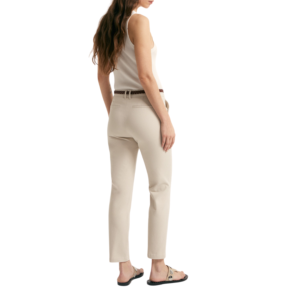 Sfera | Pantalón Tipo Chino con Cinturón para Dama