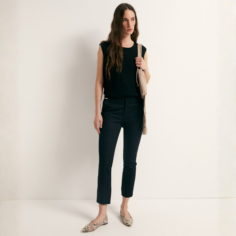 Sfera | Pantalón Capri con Hebilla para Dama