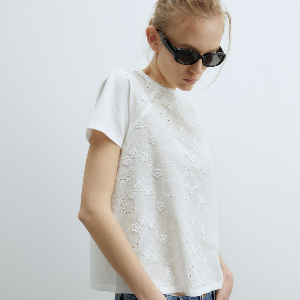 Sfera | Camiseta Flores Bordadas para Dama