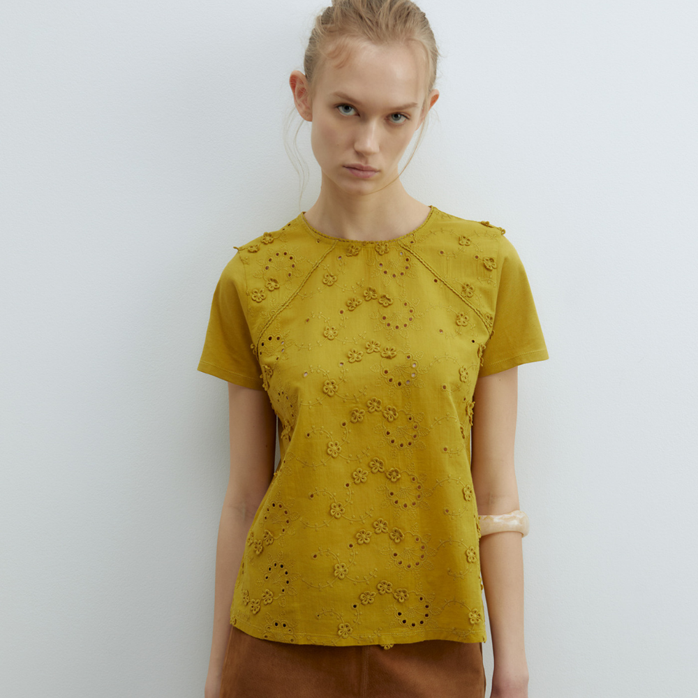 Sfera | Camiseta Flores Bordadas para Dama