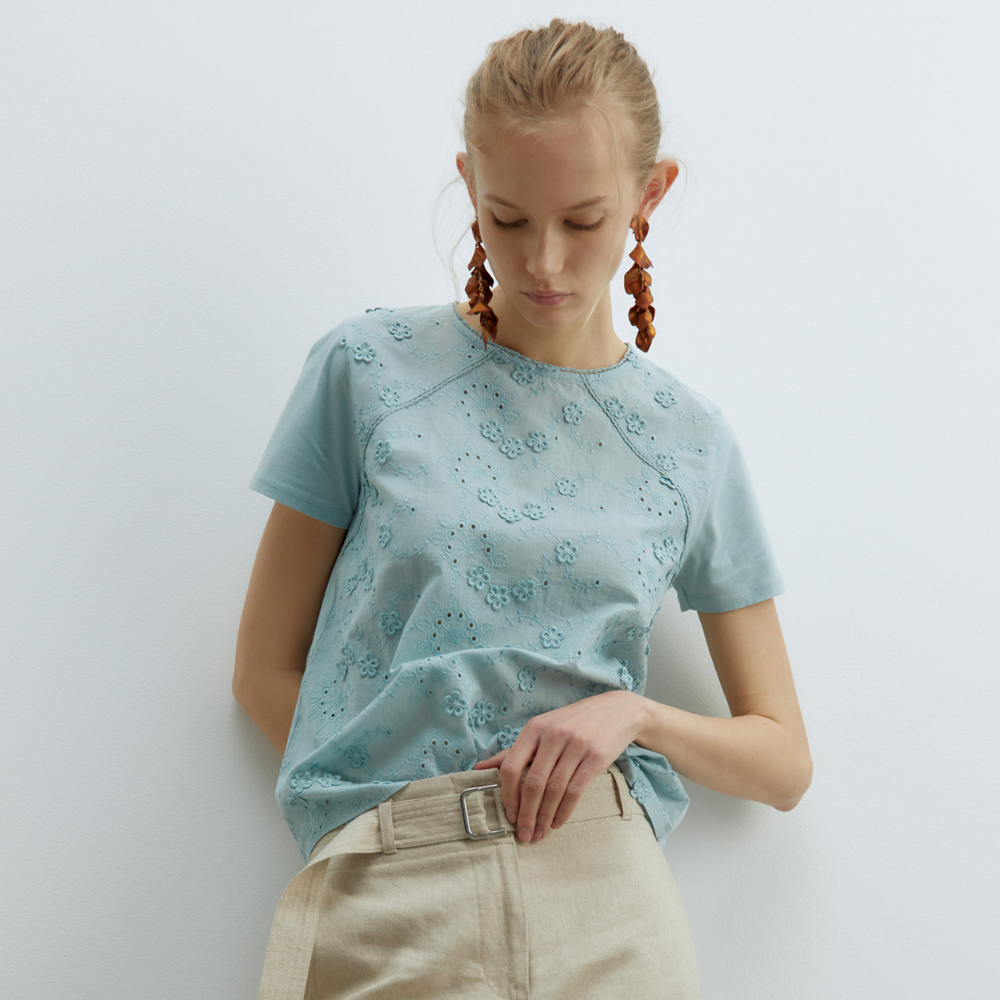Sfera | Camiseta Flores Bordadas para Dama