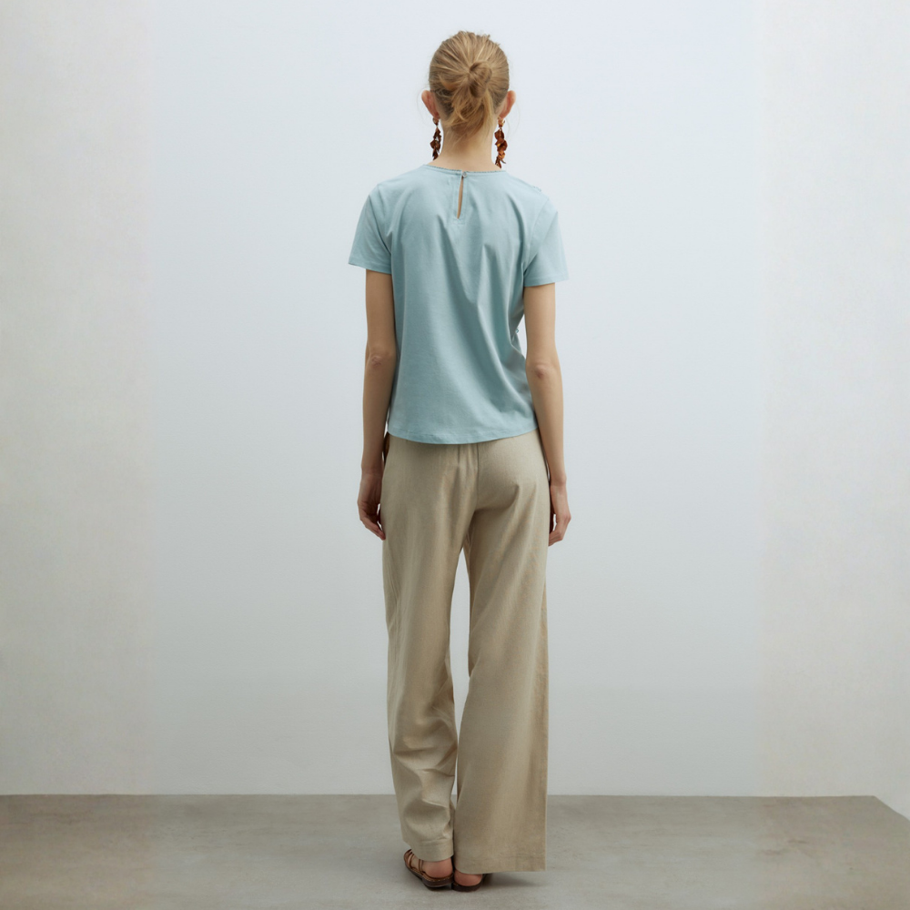 Sfera | Camiseta Flores Bordadas para Dama