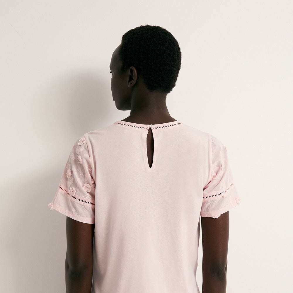 Sfera | Camiseta Flores Bordadas para Dama