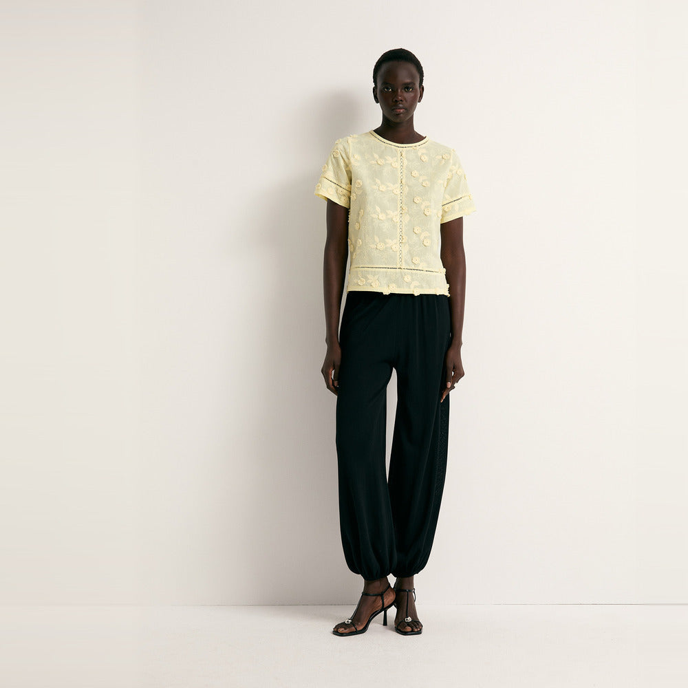 Sfera | Camiseta Flores Bordadas para Dama