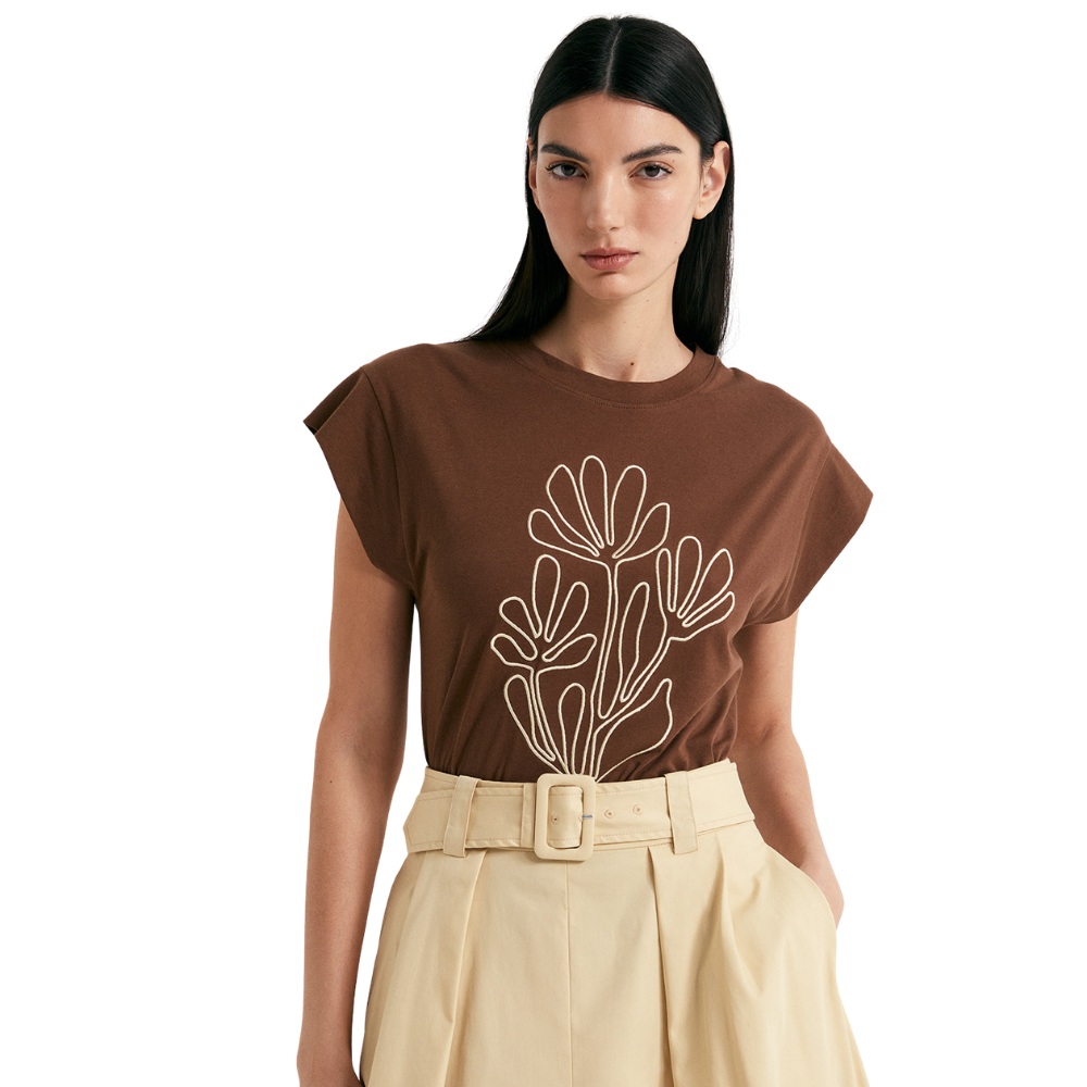 Sfera | Camiseta Silueta con Bordado para Dama