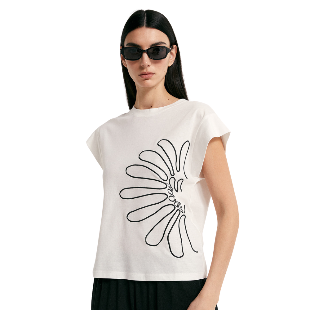 Sfera | Camiseta Silueta con Bordado para Dama