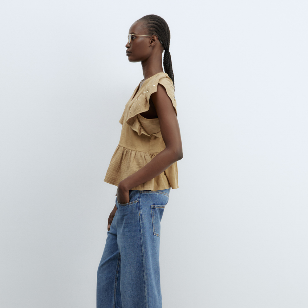 Sfera | Camiseta Volante Tachas para Dama