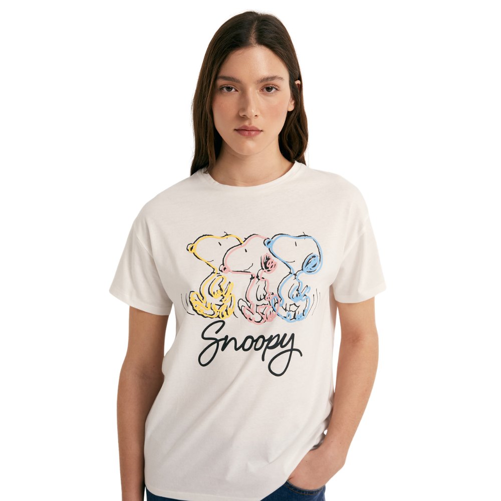 Sfera | Camiseta Snoopy Shilouttes para Dama