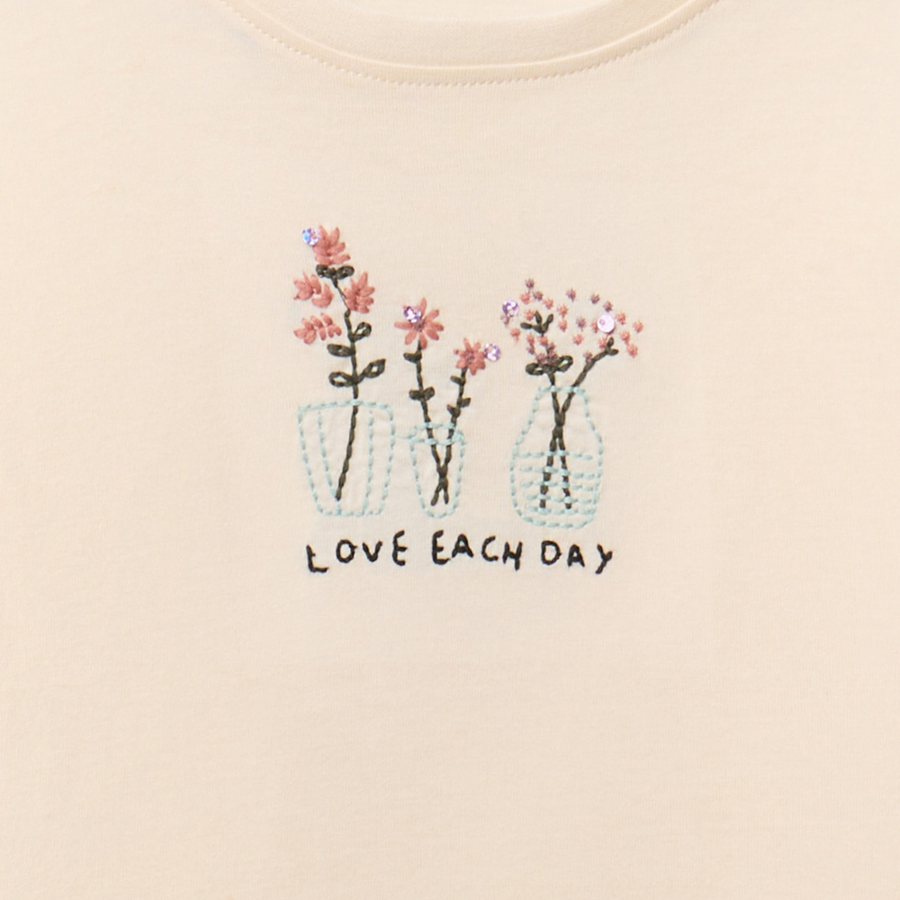 Sfera | Camiseta Jarrones Bordados
