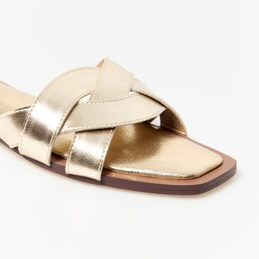 Sfera | Sandalia Tipo Mule Trenzada para Dama
