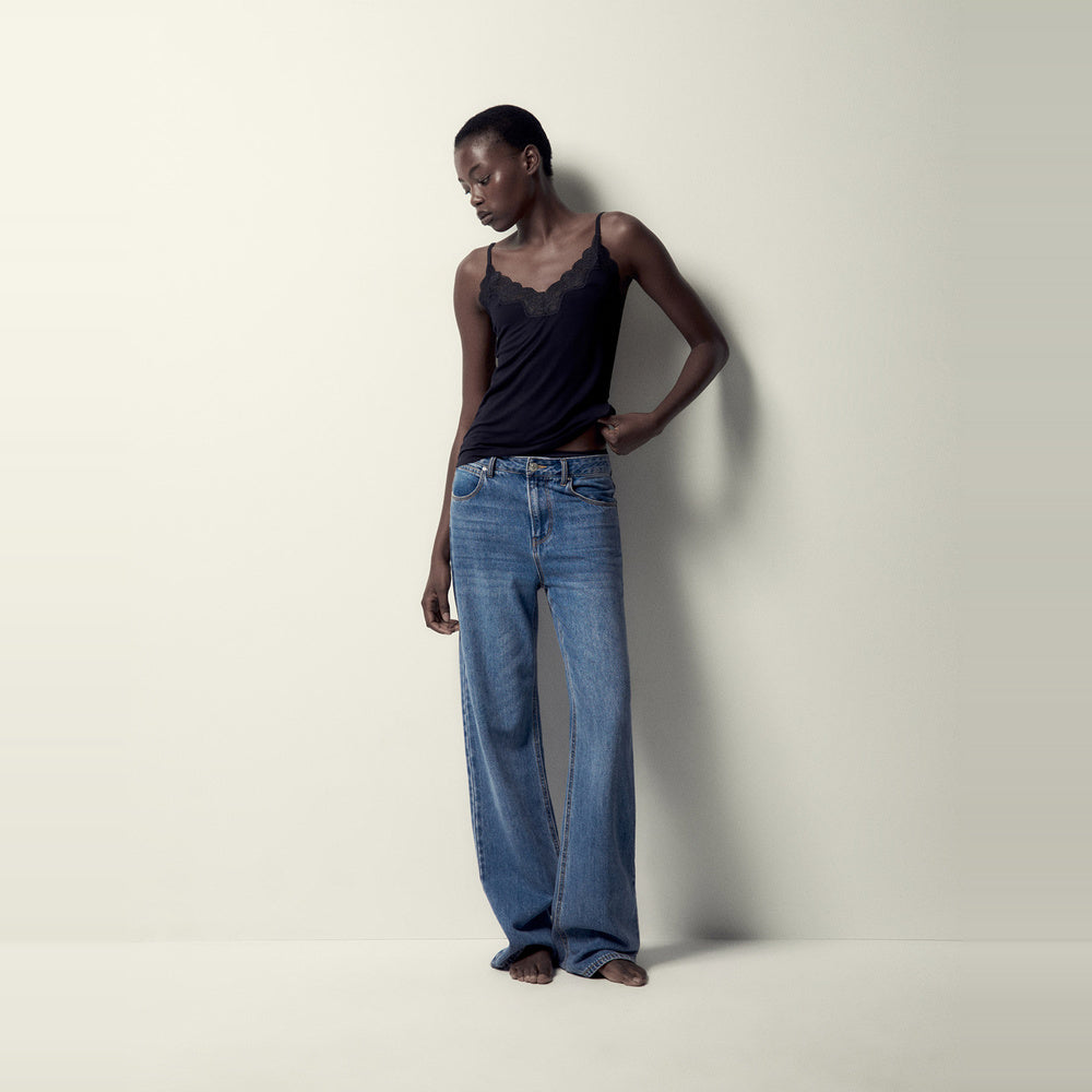 Sfera | Camiseta Lisa Puntilla para Dama