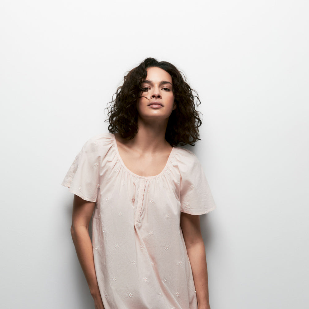 Sfera | Camisón de Manga Corta Estampada para Dama