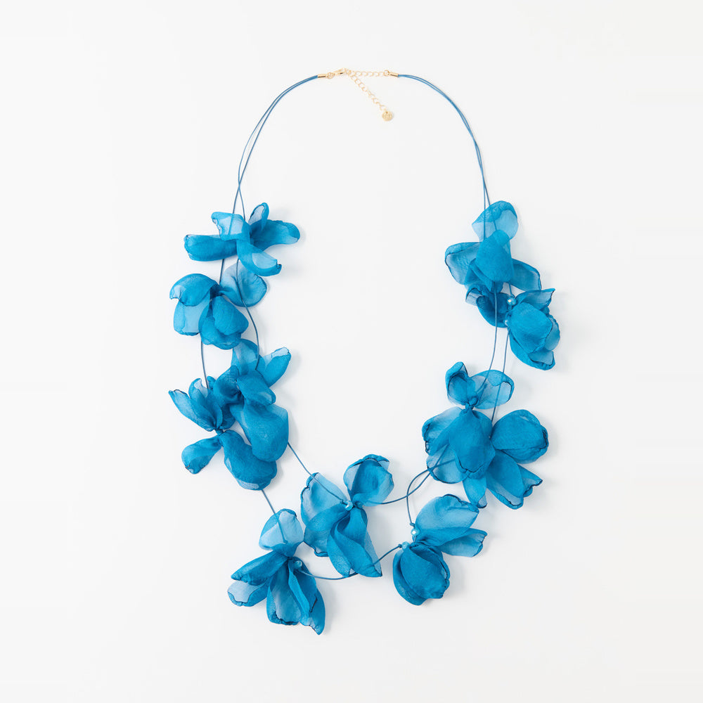 Sfera | Collar Pétalos Textiles