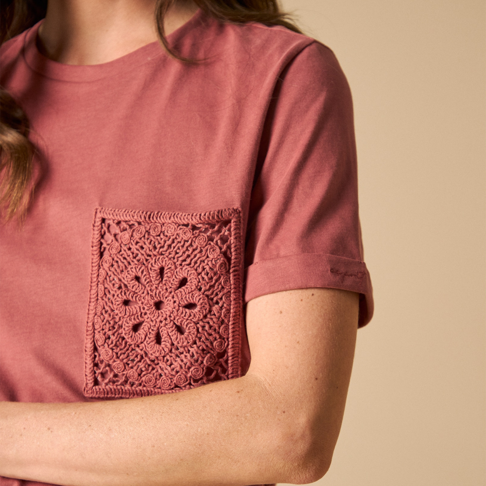 Esprit | Camiseta Manga Corta Con Bolsillo De Encaje Para Mujer