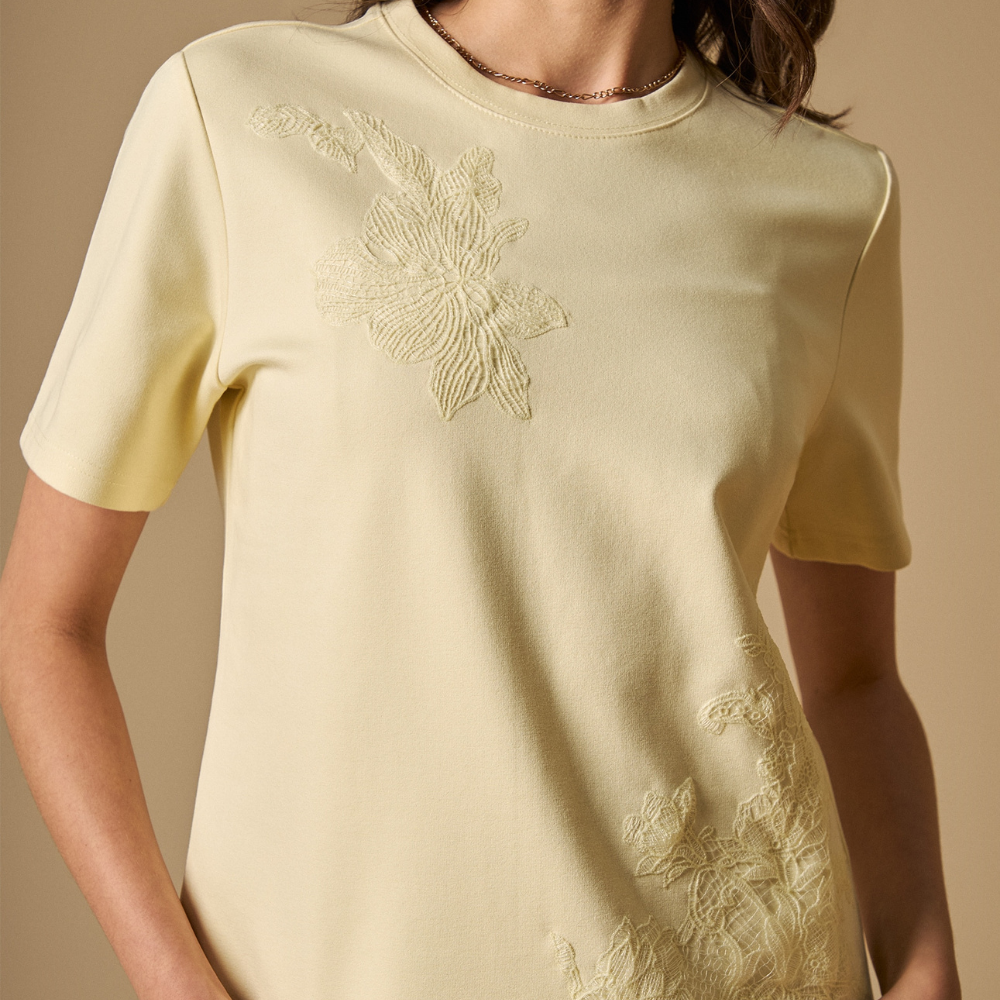 Esprit | Camiseta Manga Corta Con Bordados Florales Para Mujer