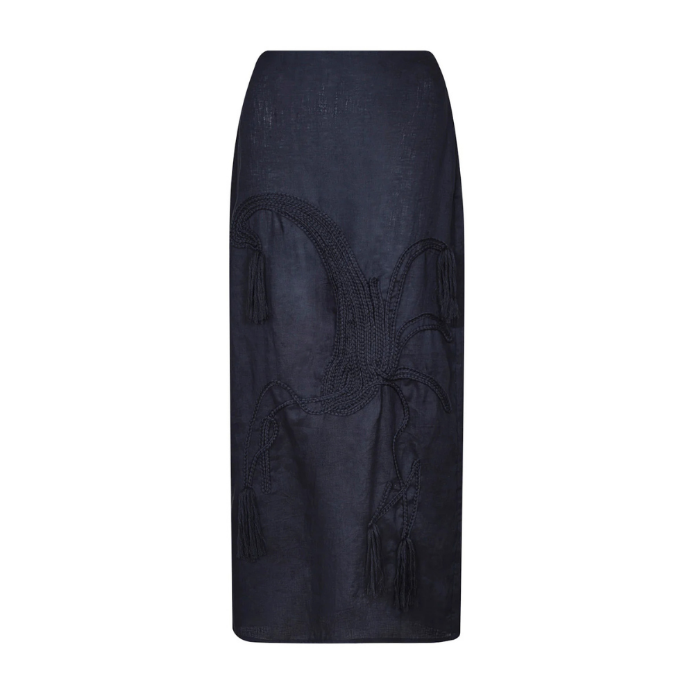 Falda Selva Negra lino bordado trenzado azul navy - vista frontal corte recto bordado flecos artesanal