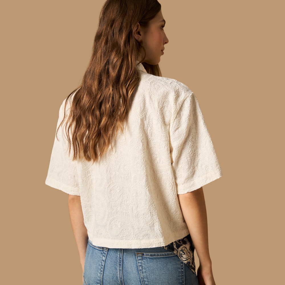 Esprit | Camisa de Manga Corta Texturizada para Dama
