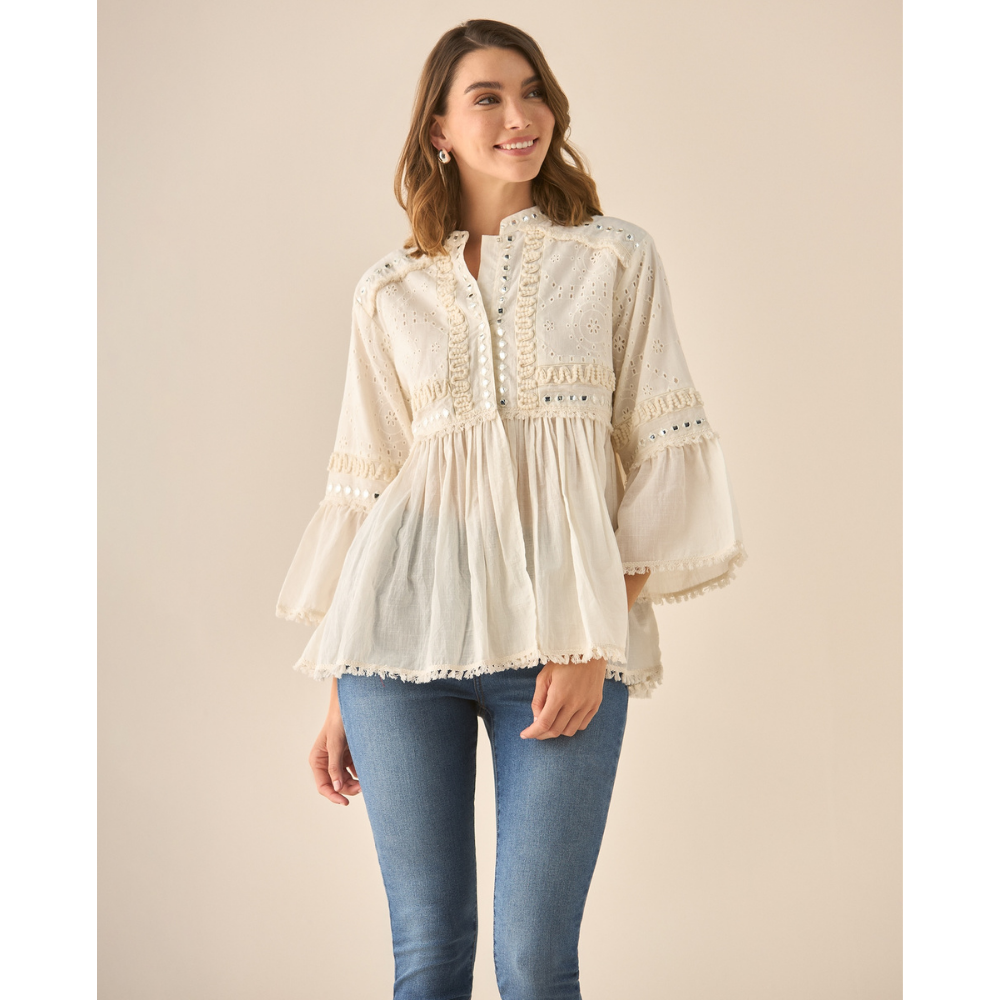 Esprit | Camisa con  Apliques de Piedra detalles bordados para mujer