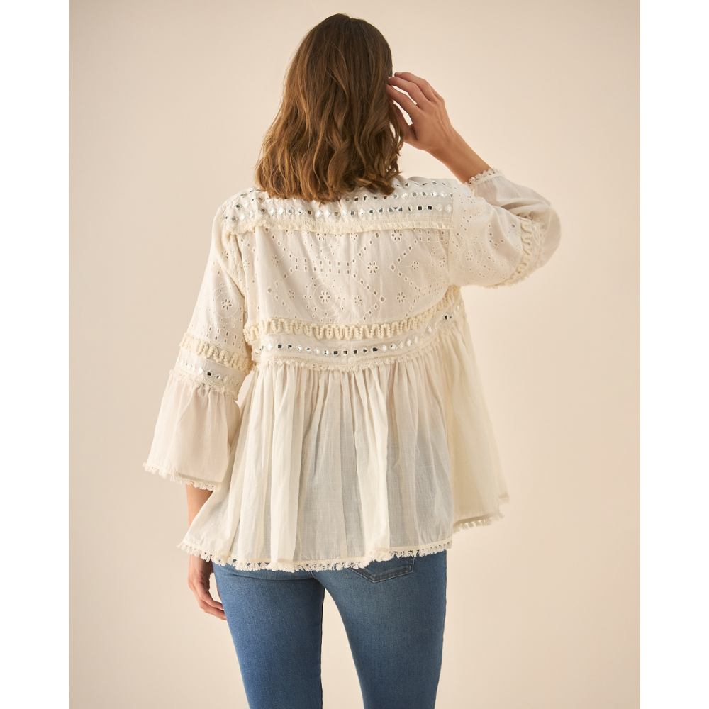 Esprit | Camisa con  Apliques de Piedra detalles bordados para mujer