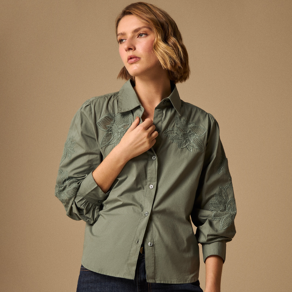 Esprit | Camisa con Bordados Florales
