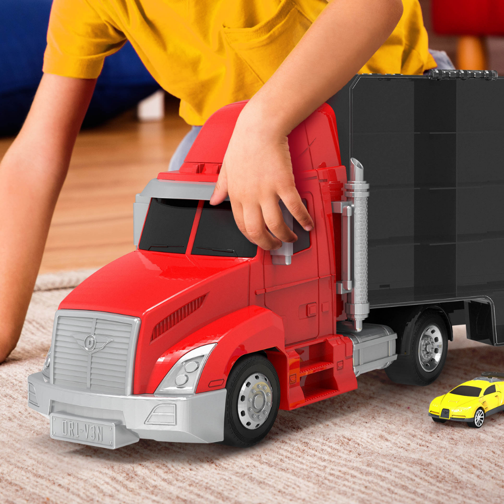 Drive | Camion Americano Con Cabina Retrovisora Con 2 Autos