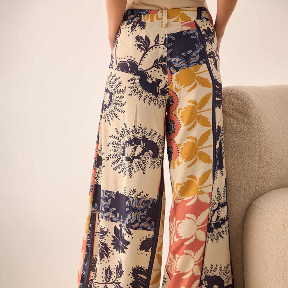 Esprit | Pantalón con Diseño Patchwork