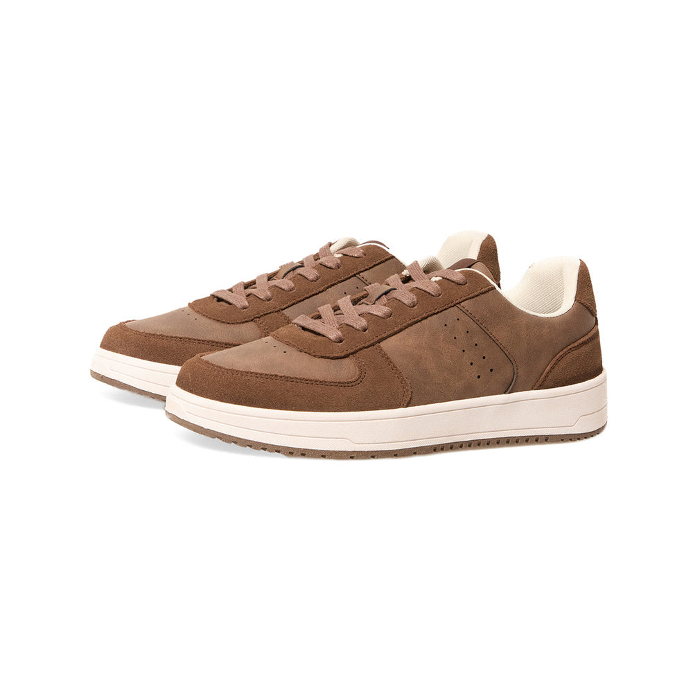 zapatillas casuales efecto piel chocolate