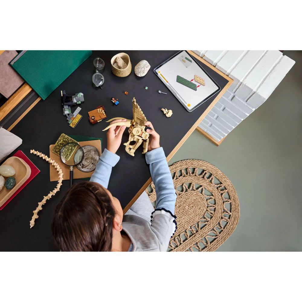 Lego | Jurassic World Fósiles de Dinosaurio: Cráneo de Triceratops