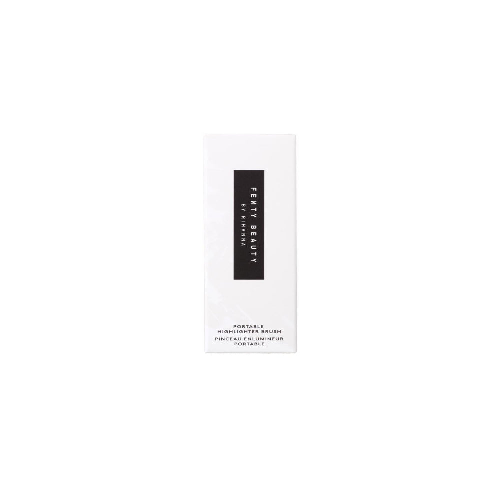 brocha iluminadora portátil Fenty Beauty