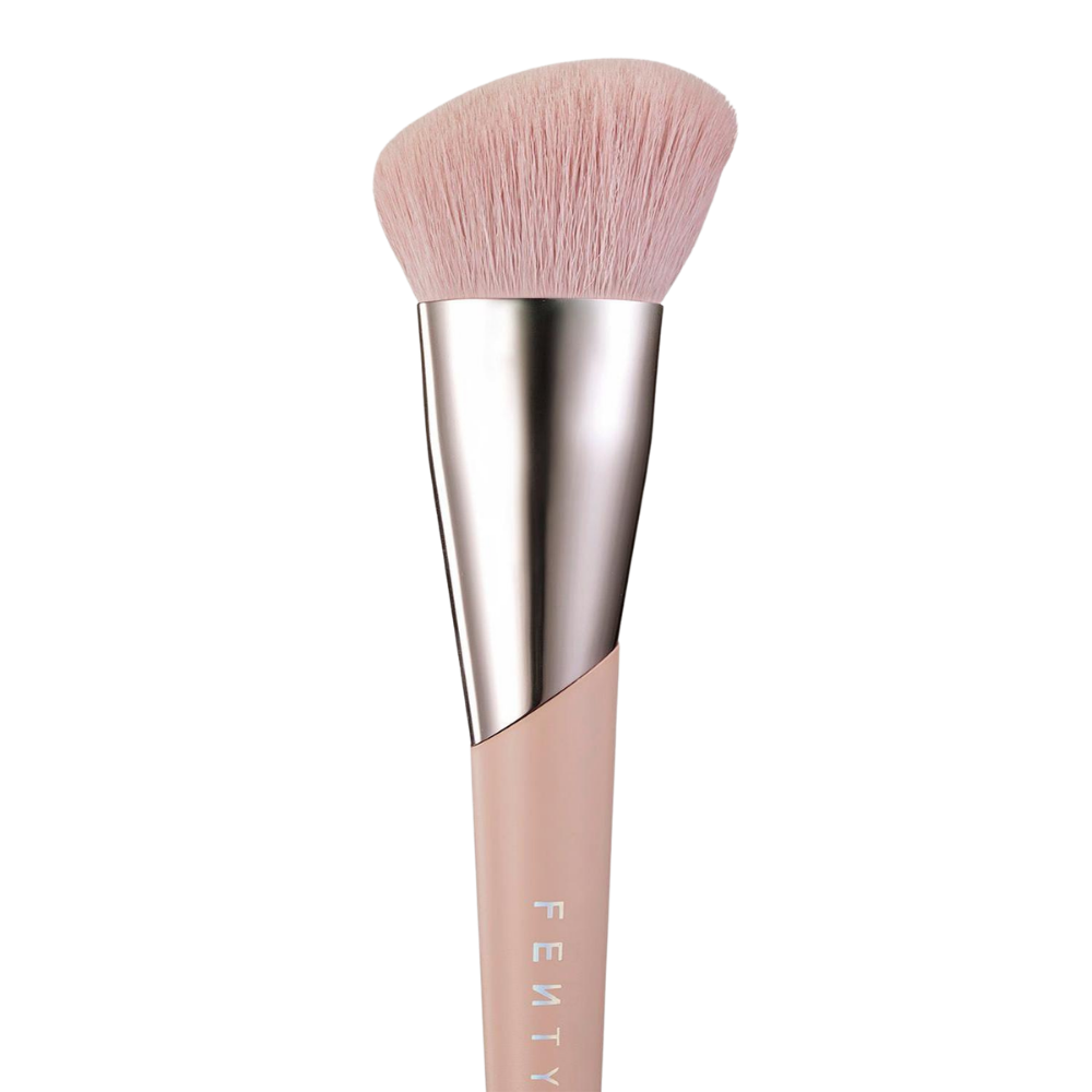 brocha para esculpir rostro Fenty Beauty