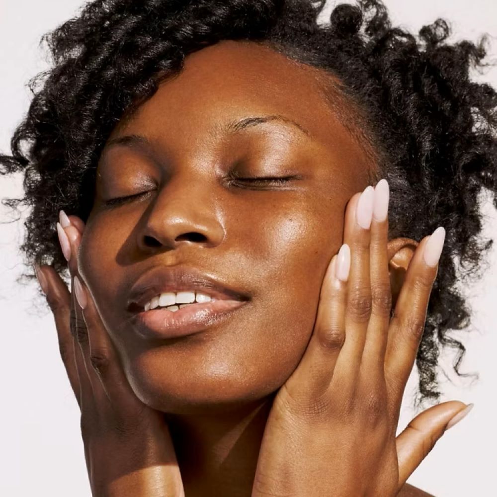 crema hidratante Fenty Skin con SPF 30