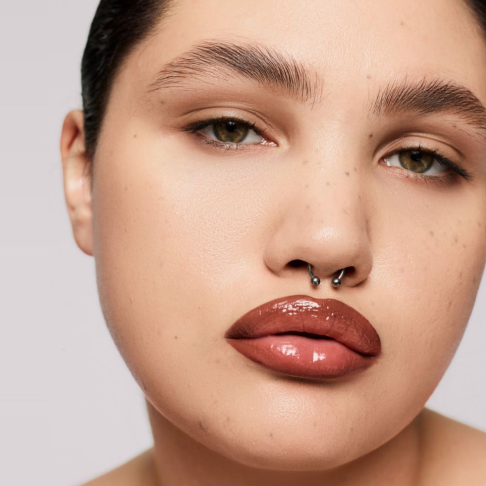 tonico Fenty Skin con salicilico y aloe