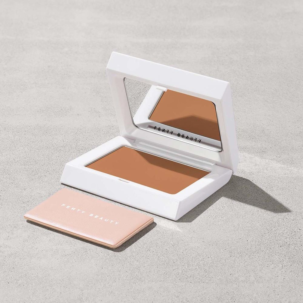polvo iluminador Fenty Beauty