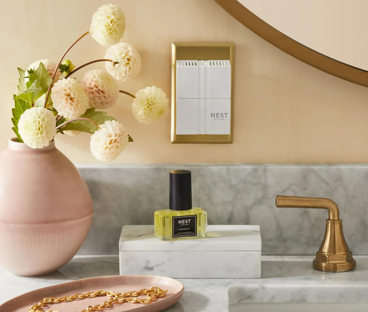 NEST NEW YORK | Grapefruit Wall Diffuser Set