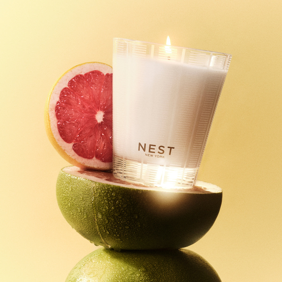 NEST NEW YORK | Grapefruit Classic Candle