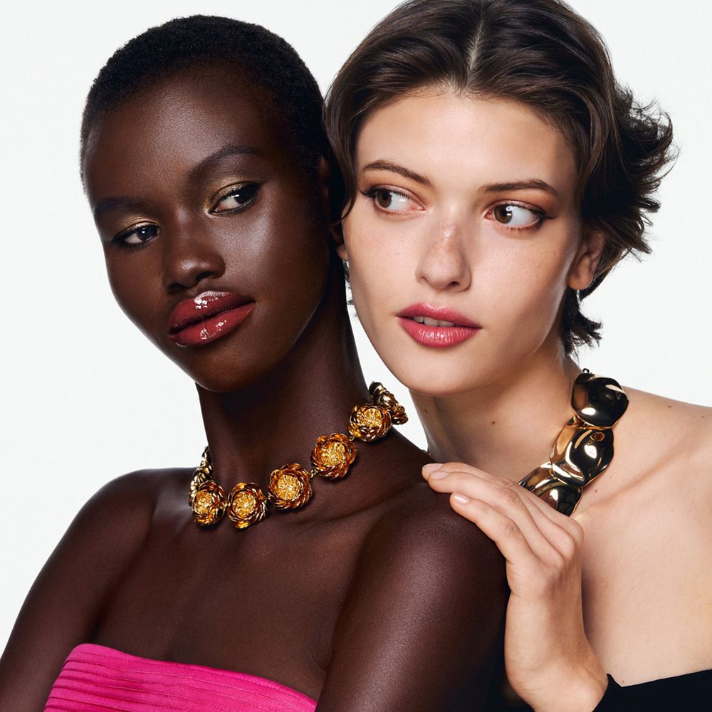 Carolina Herrera | Nude Couture Triple Moisture Serum Foundation