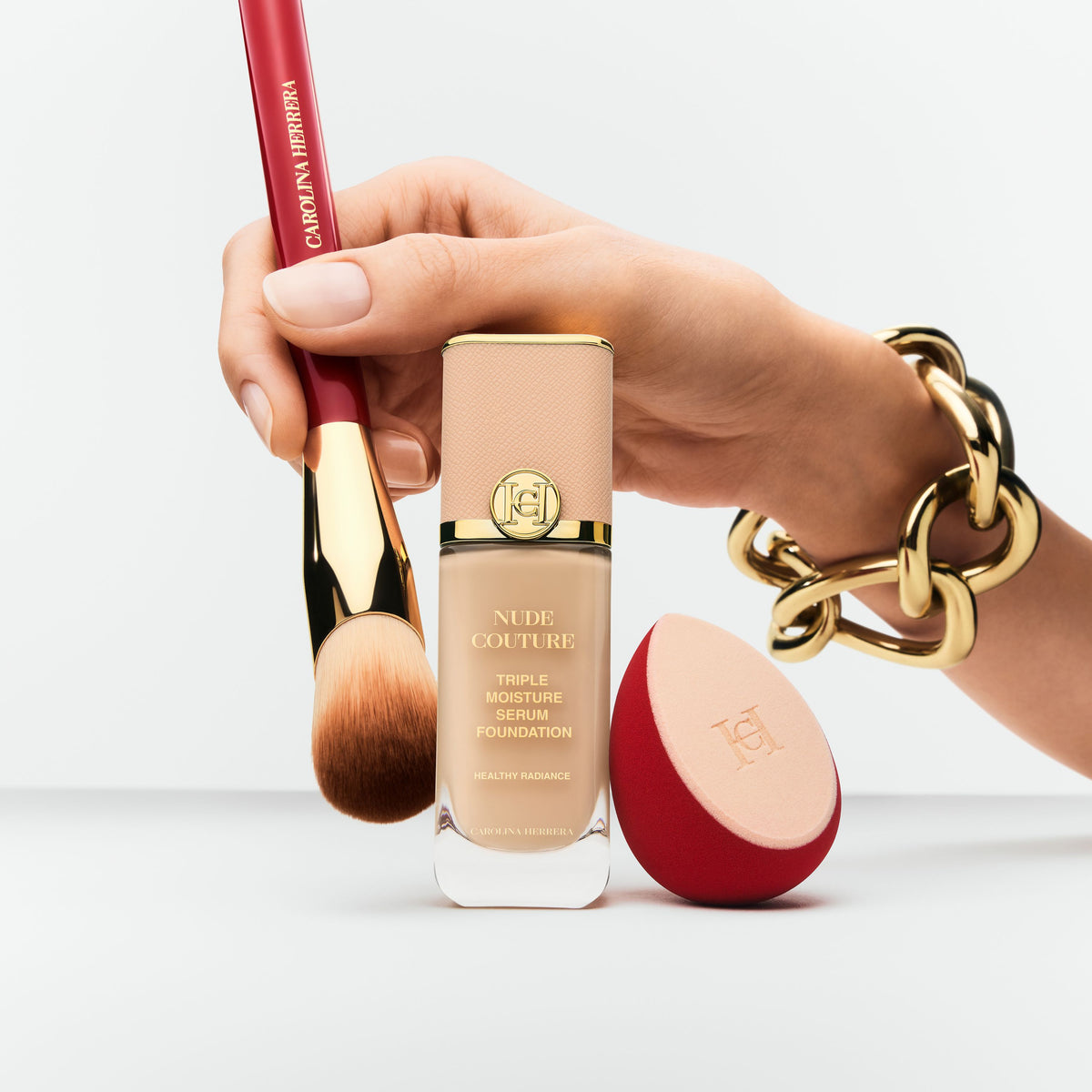Carolina Herrera | Makeup Foundation Beauty Blender