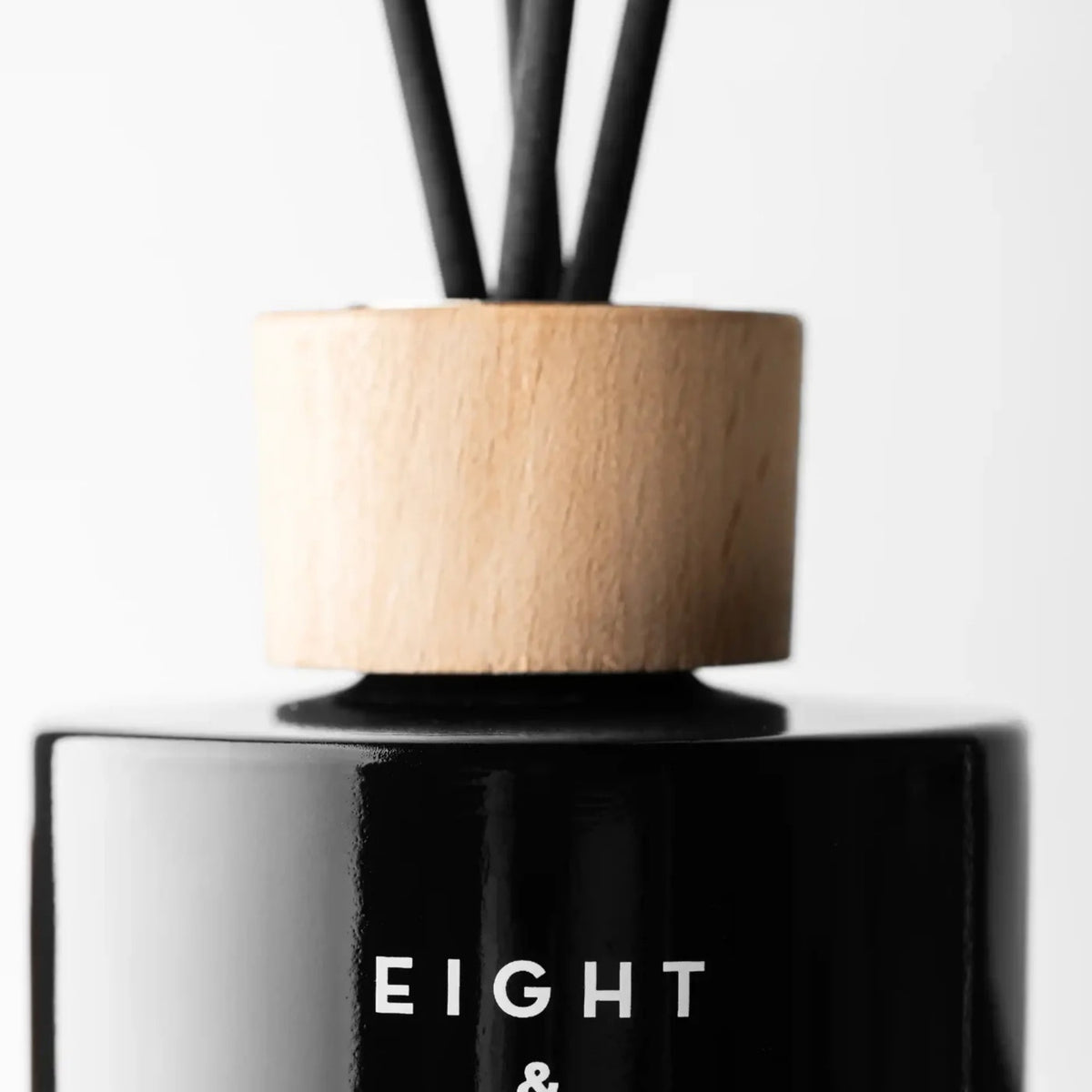 Eight & Bob | Sagaponack - Tha Hamptons Difusor