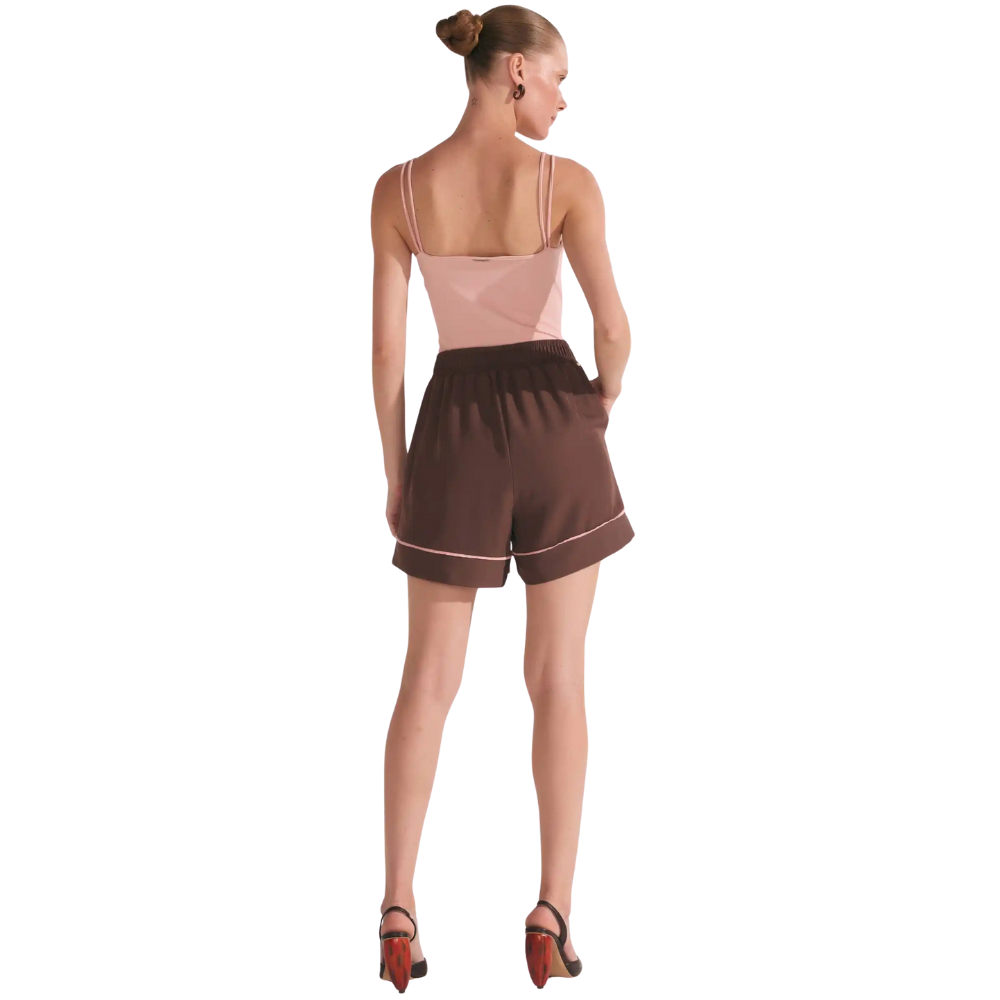 Linzzi | Pantalones Cortos de Crepe Benita con Forro de Malla