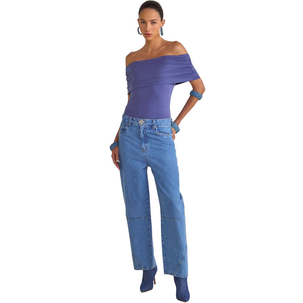 Linzzi | Blusa de Hombros Descubiertos en Punto de Poliamida Delicada