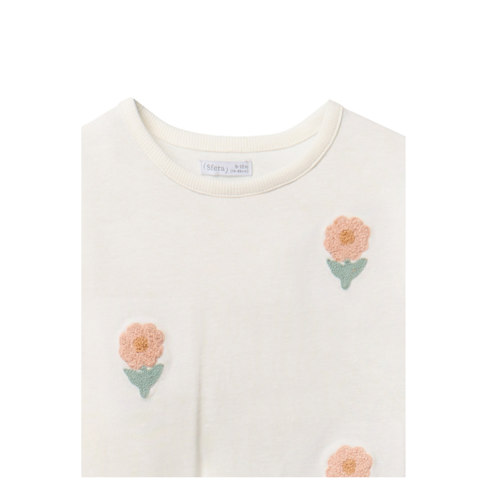 Sfera | Camiseta nudo flores