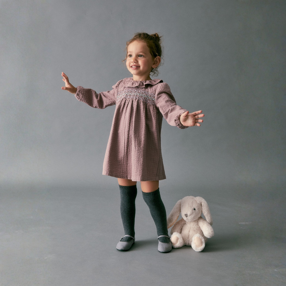 Sfera | Vestido Dobby Pecho para Niña