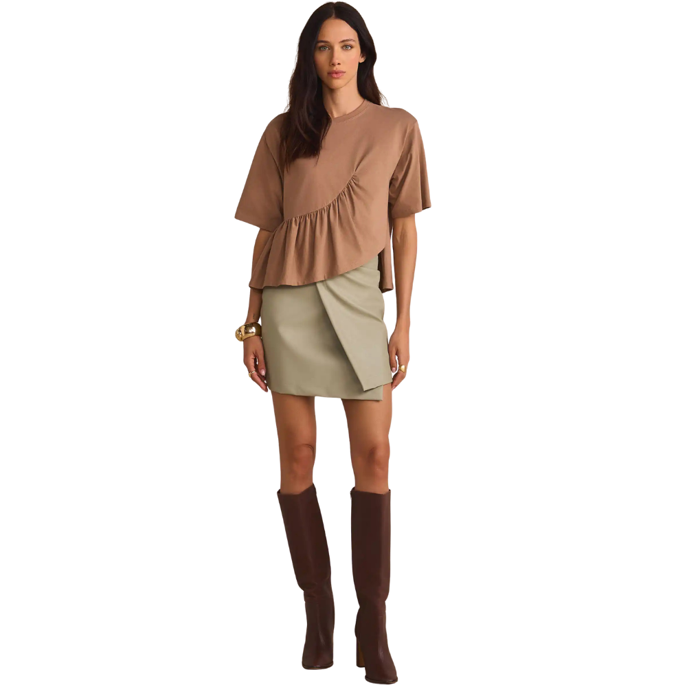 Linzzi | Blusa Asimétrica en Media Línea para Dama