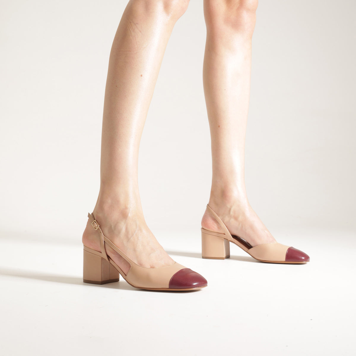 Arezzo | Slingback bicolor de tacón bloque - Arena