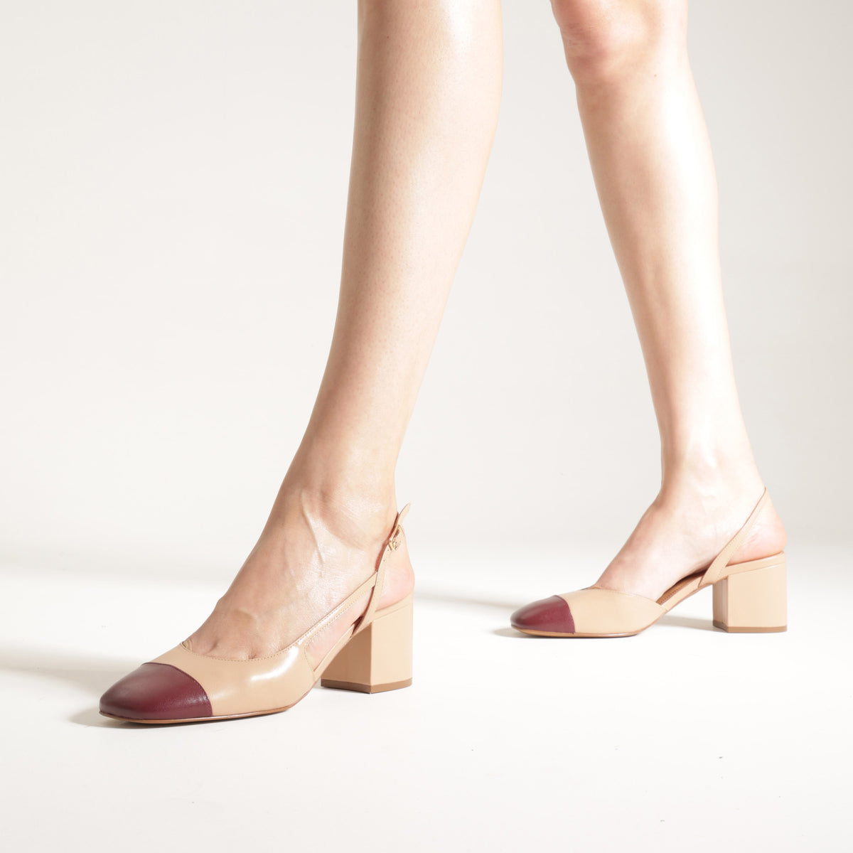 Arezzo | Slingback bicolor de tacón bloque - Arena