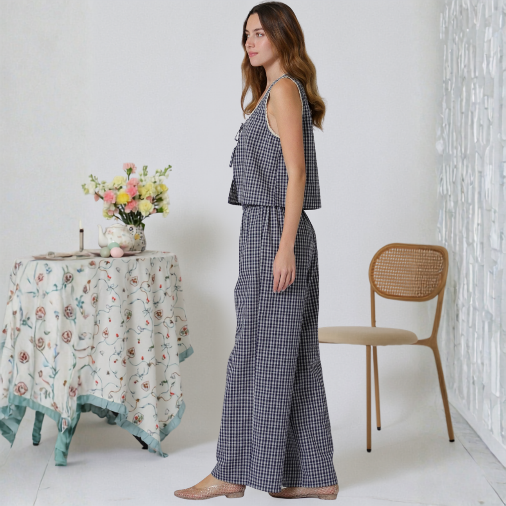 Conjunto de Chaleco a Cuadros y Pantalón para Dama