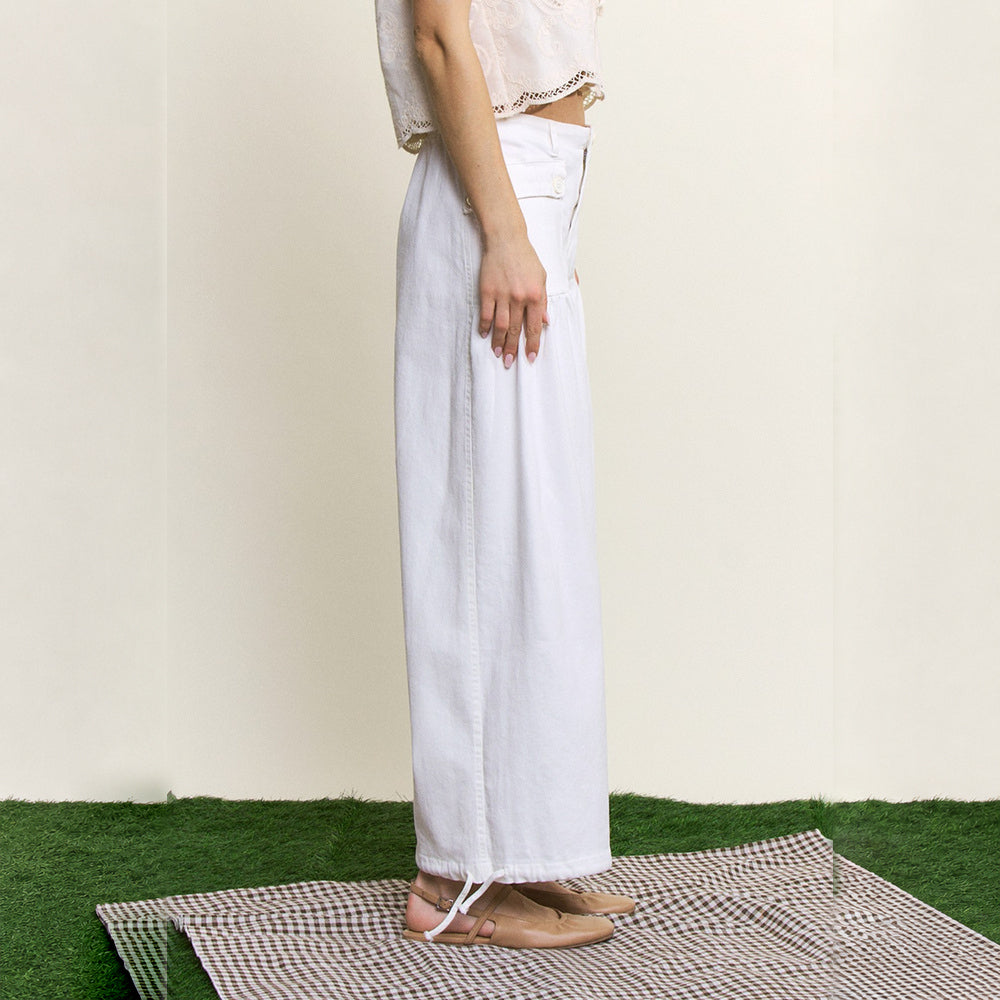 Pantalón Ancho con Bolsillos Frontales y Fruncido Lateral